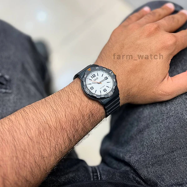 V02A-018VY ساعت مچی مردانه کیو اند کیو مدل V02A-018VY - Image 3